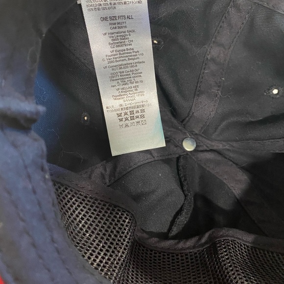 Snap Back - Picture 2 of 2